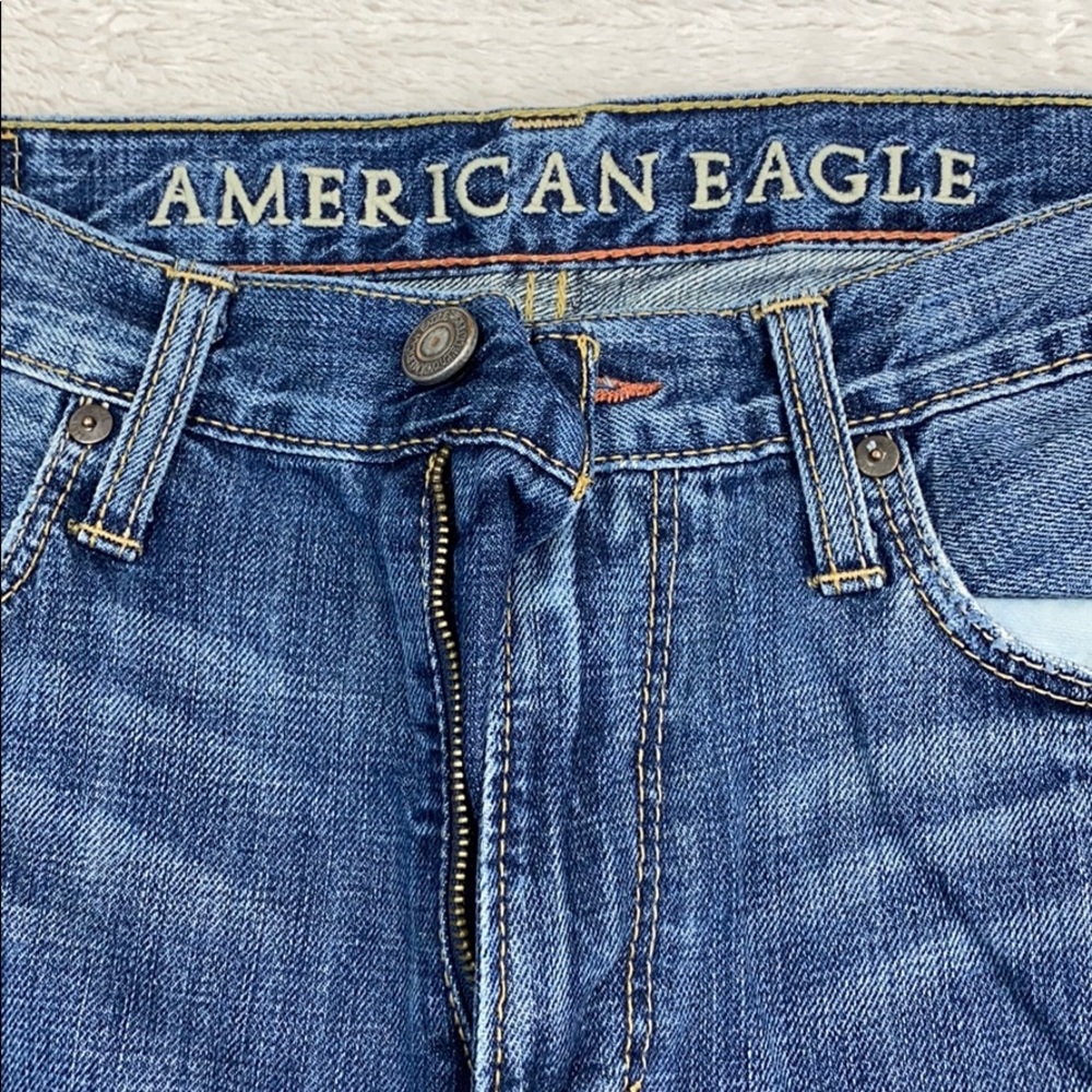 American Eagle Relaxed Jeans - Picture 2 of 8